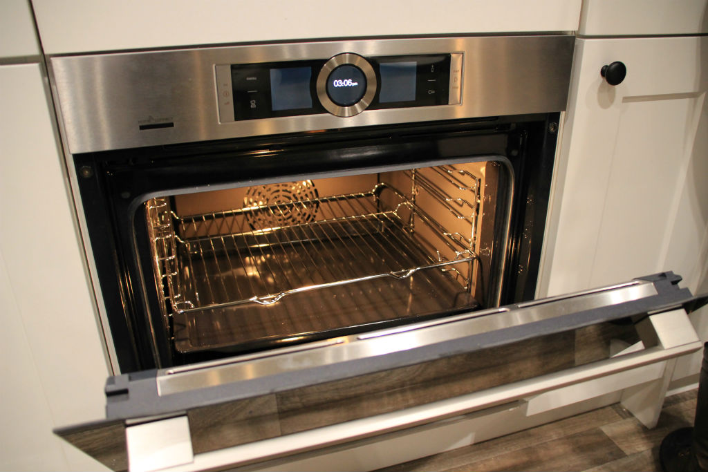 Bosch Home Connect Oven