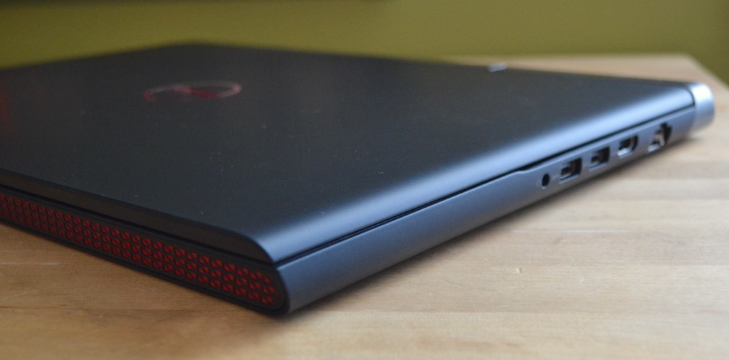 Dell inspiron 15 7000 gaming какой ssd