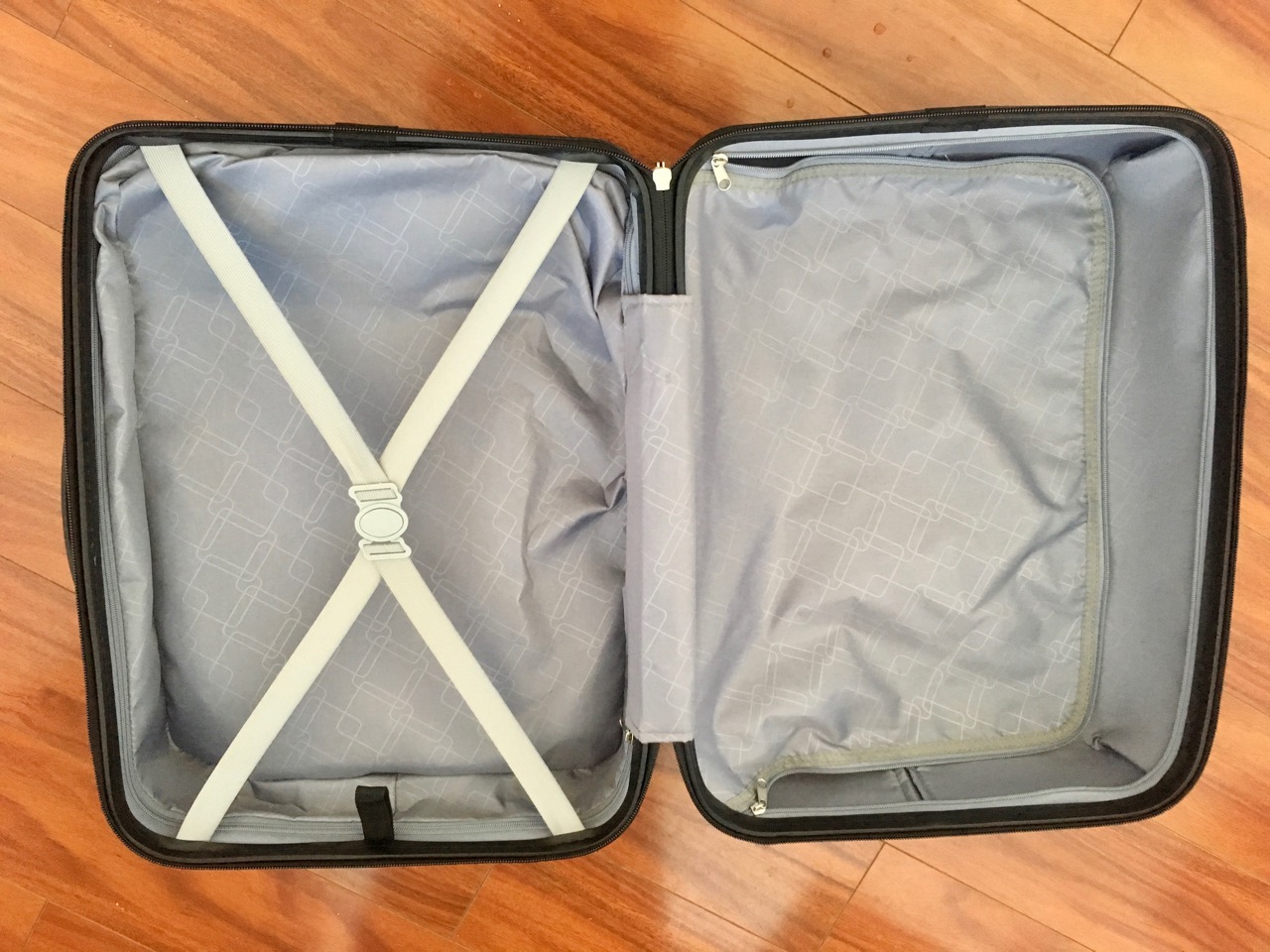 Bagrider de Mountain Buggy : Une valise avec siège intégré pour les bébés 
