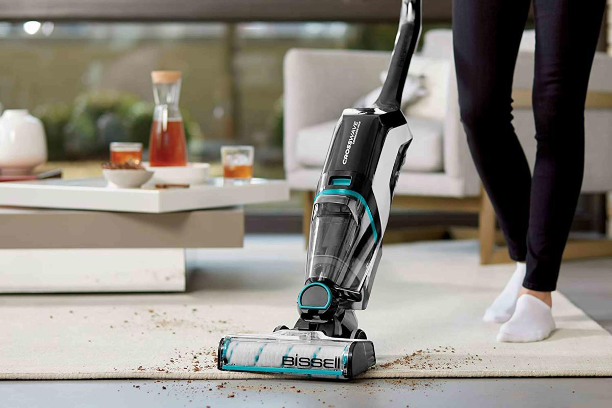 thumbnail image 2 of NUMATIC George Wet And Dry Vacuum Cleaner – Carpet Cleaner And Vacuum In One, Multi-Purpose Home Cleaning 2 of 5