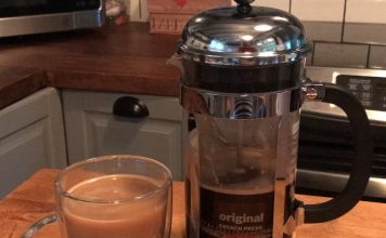 Bodum-French-Press-with-coffee