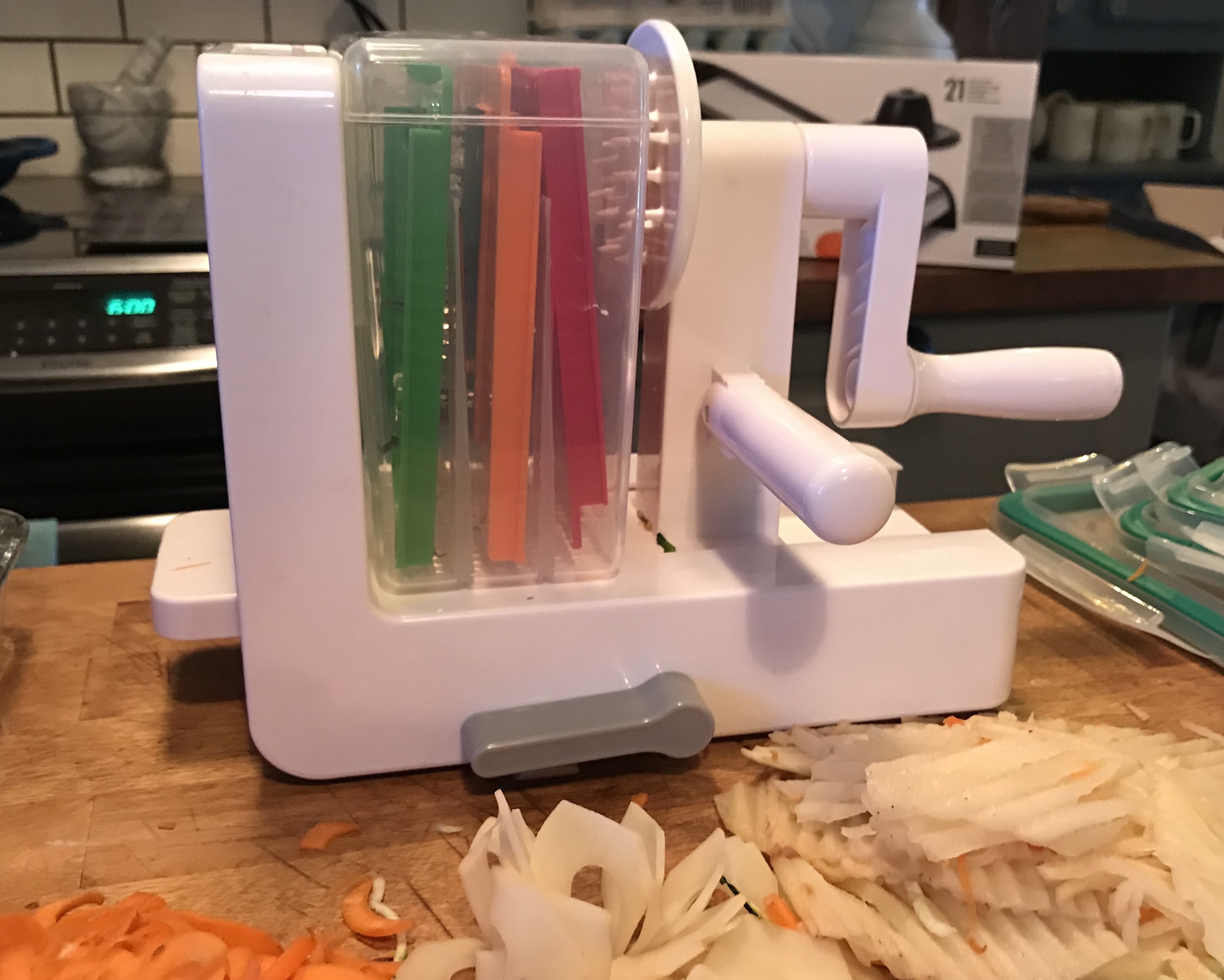 OXO Spiralizer, Mandolin, and Smart Seal Container Review