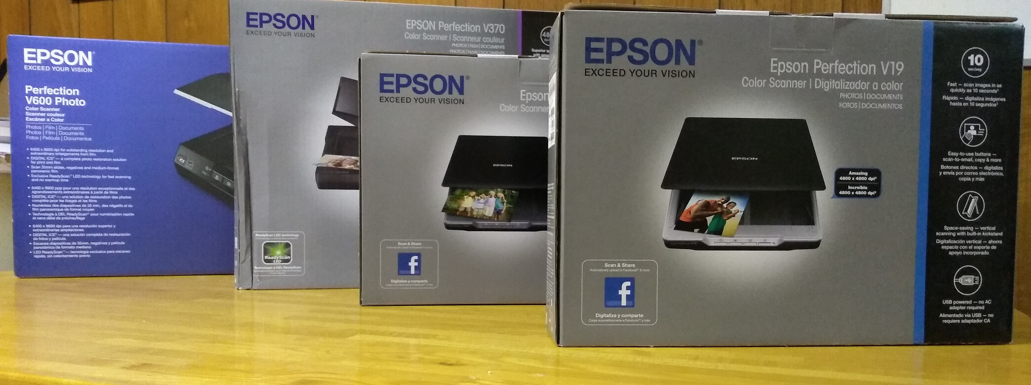 Epson Perfection V 600 Photo Scanner Flatbed/lit plat : :  High-tech