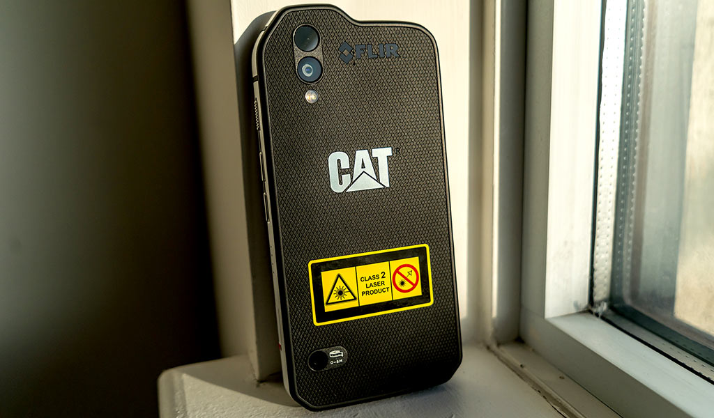 SMARTPHONE ANTIGOLPES CAT S61 64GB
