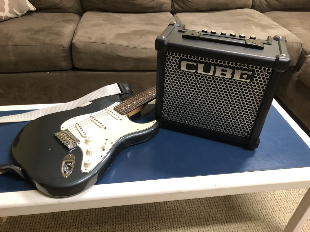 Roland CUBE 10GX Amp Review | Best Buy Blog