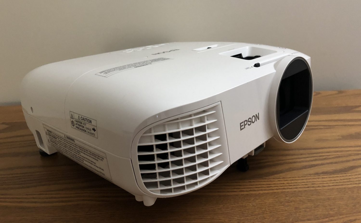 Epson PowerLite Home Cinema HC2100 Projector Review | Best Buy Blog