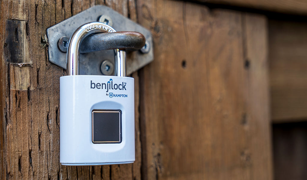 BenjiLock by Hampton fingerprint padlock review