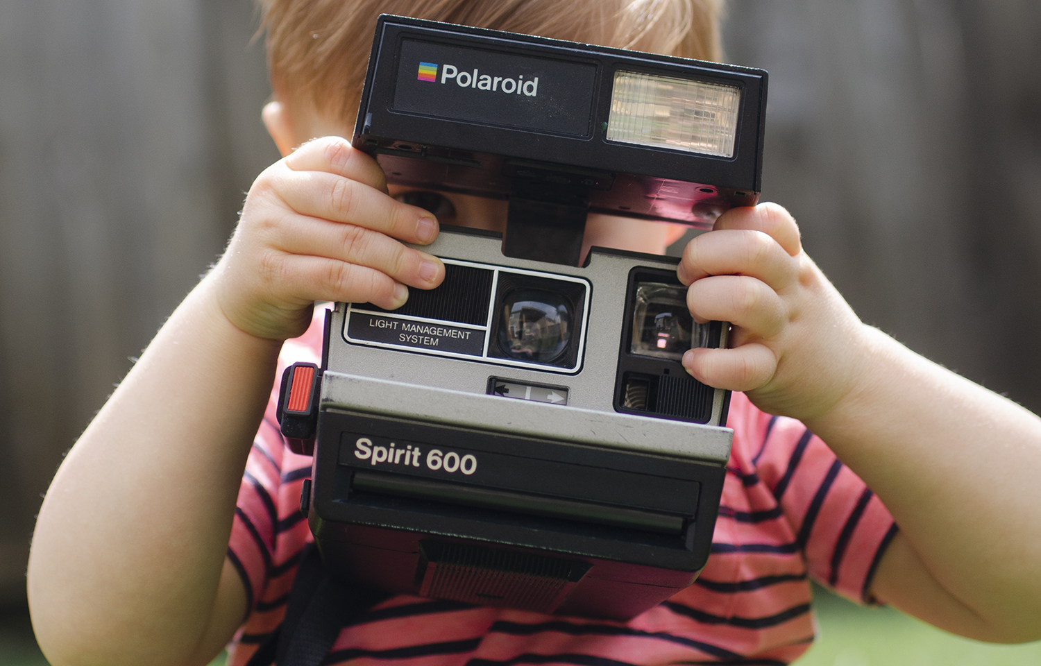 Meilleurs appareils photo pour enfants : quel modèle choisir pour les  initier à la photographie ?