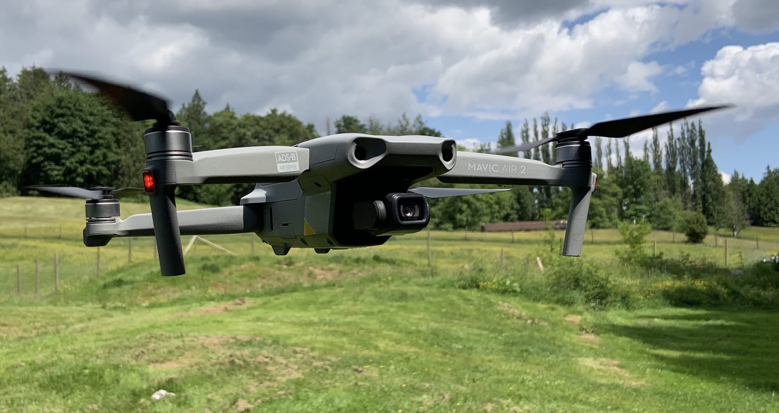 DJI Mavic Air 2 Quadcopter Drone Review | Best Buy Blog