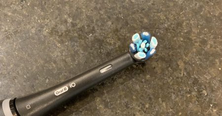 Brush head oral-b iO8 toothbrush