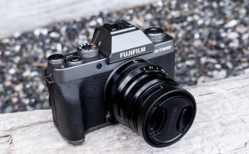 A photo of the Fujifilm X-T200