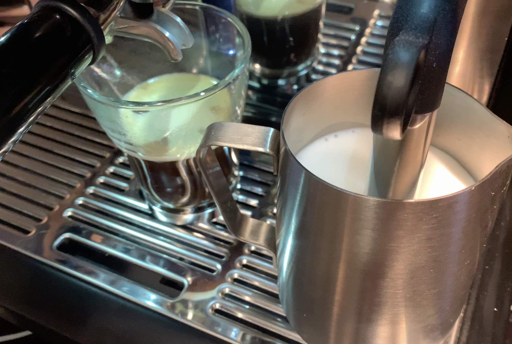 Milk froth Breville espresso