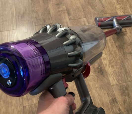 Dyson V11 Outsize Cordless Stick Vacuum demo and review