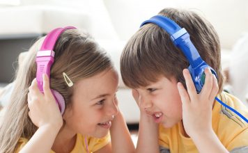 choose headphones for kids