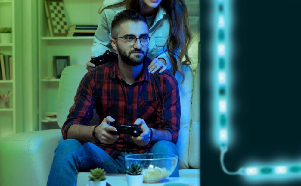 Enhance your PC Gaming experience with smart lighting