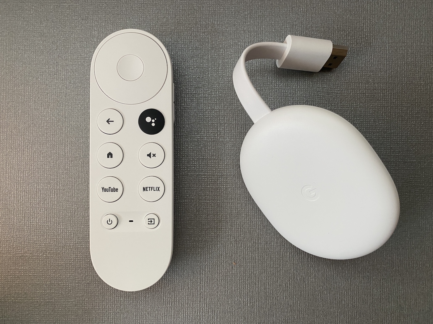 Google Nest Chromecast with Google TV, 4K 60fps HDR Streaming - Choose  Color!