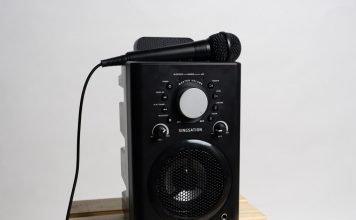 A photo of the Singsation Classic karaoke machine