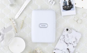 Fujifilm Instax Mini Link lifestyle