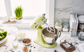 green kitchenaid stand mixer