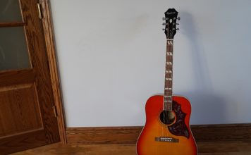 Epiphone Hummingbird acoustic