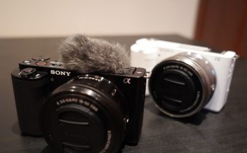 Sony ZV-E10 Vlogging Camera