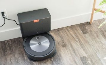 iRobot Roomba j7+ review 10