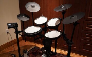 Roland TD-07KX Electronic Drum set