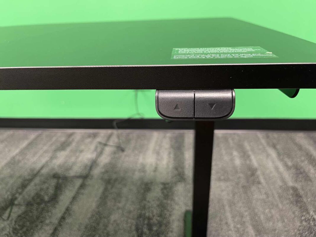 Insignia adjustable standing desk with electronic controls review