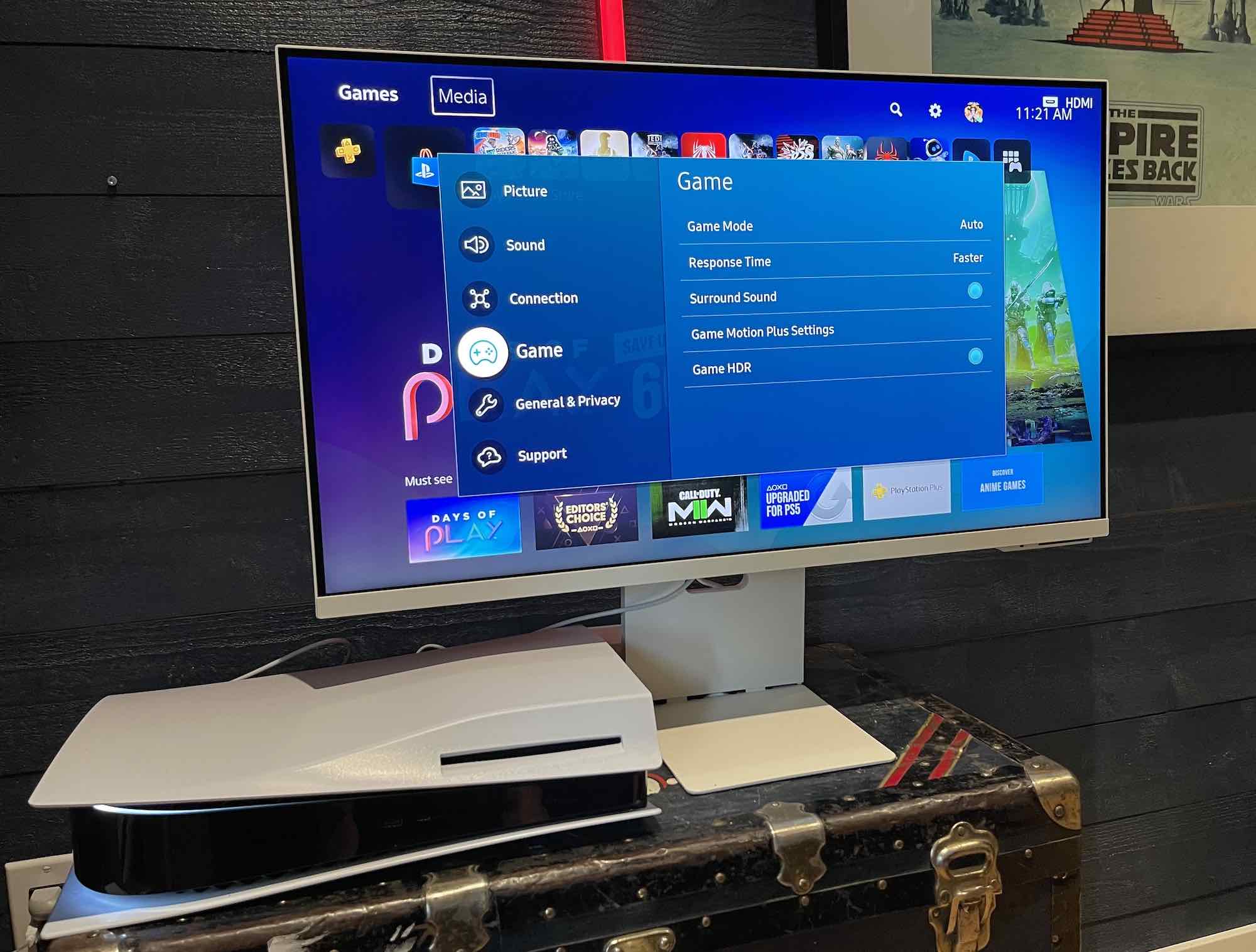 Samsung's Smart Monitor can stream TV apps, supports AirPlay 2 and more -  The Verge