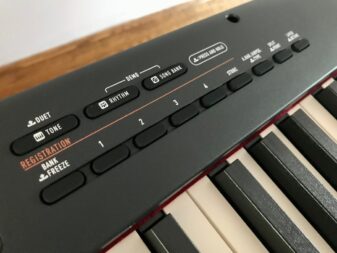Évaluation du piano numérique à 88 touches lestées FP-10 de Roland - Blogue  Best Buy