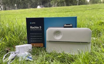 Rachio 3 8 zone sprinkler controller