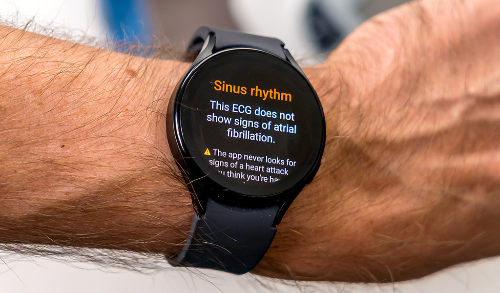 How to check ECG and blood pressure on the Samsung Galaxy Watch