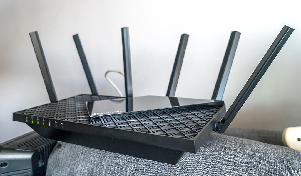 TP-Link Archer AXE75 Wi-Fi router review | Best Buy Blog