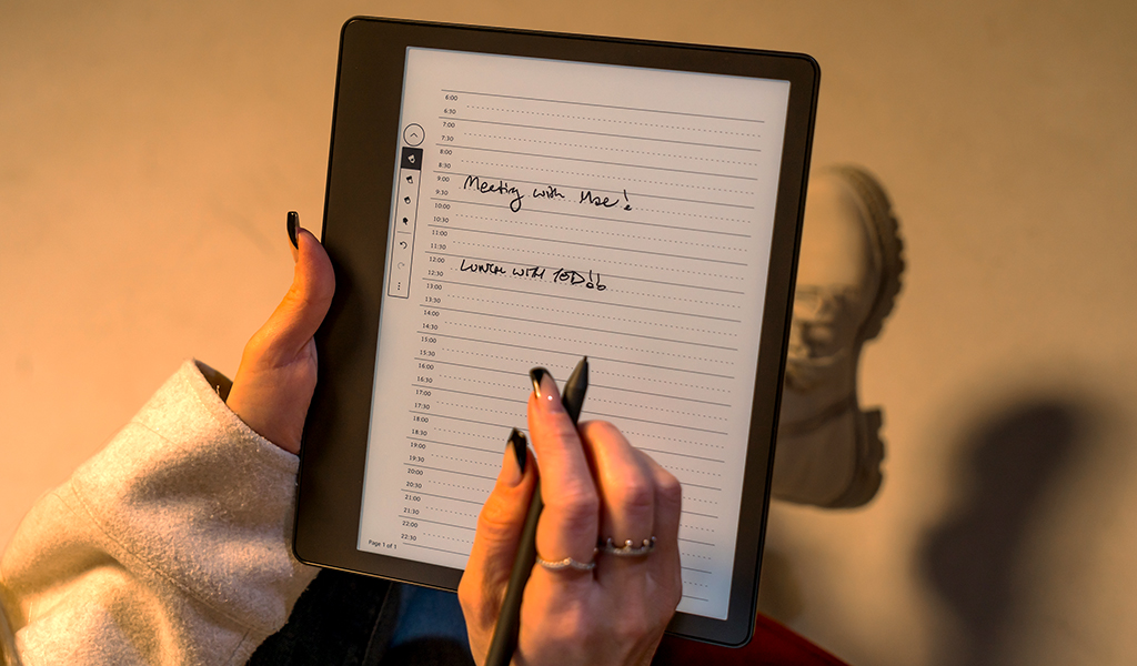 10 Things to Know About the Kindle Scribe 