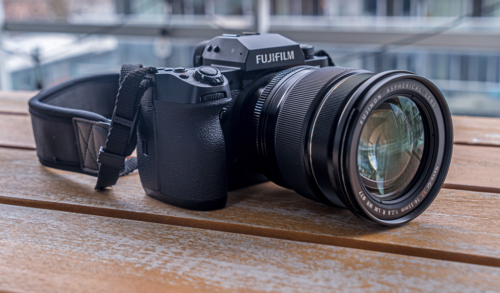 Évaluation de l'appareil photo sans miroir X-H2S de Fujifilm - Blogue Best  Buy