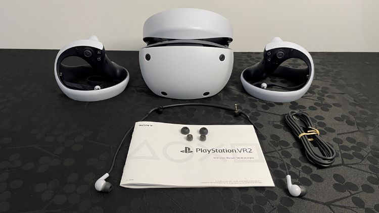 WATCH: Sony PS VR2 unboxing