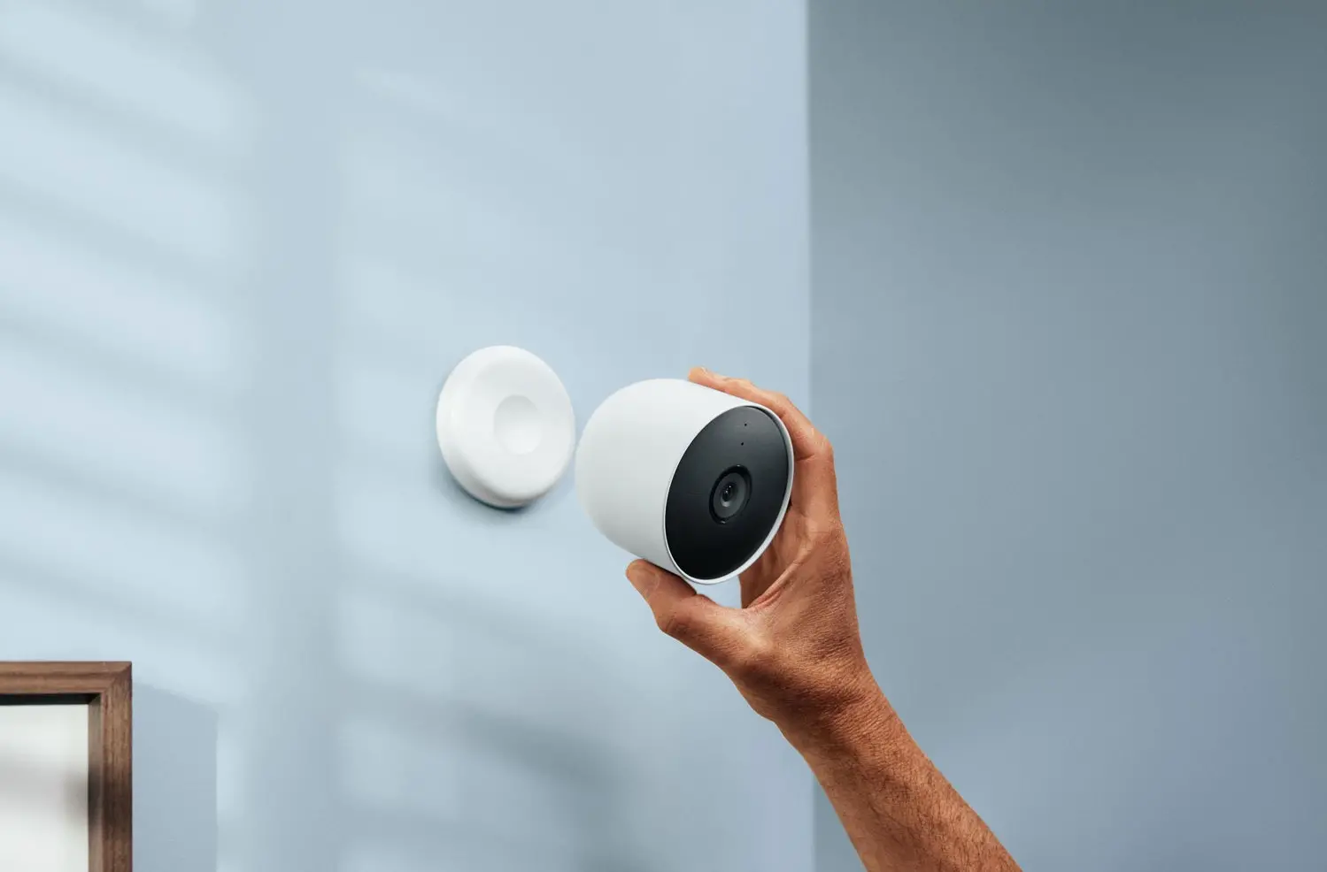Smart cameras allow you to protect your home when you're away.