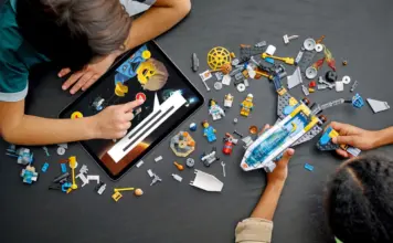 Children playing with LEGOs.