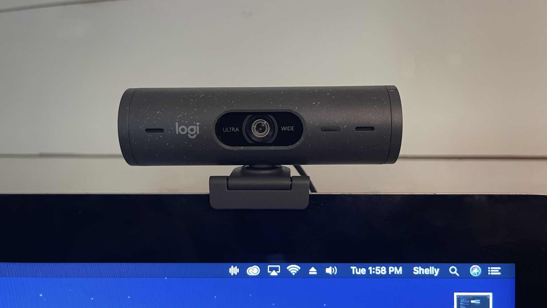 Évaluation de la caméra Web Logitech Brio 500, 1080p - Blogue Best Buy