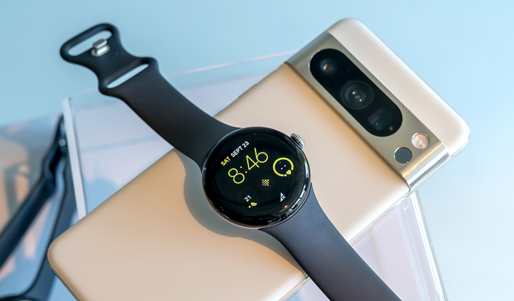 Google launches Pixel 8, smartwatch with new AI feature