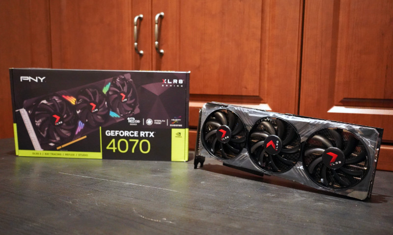 GeForce4070_4.jpg