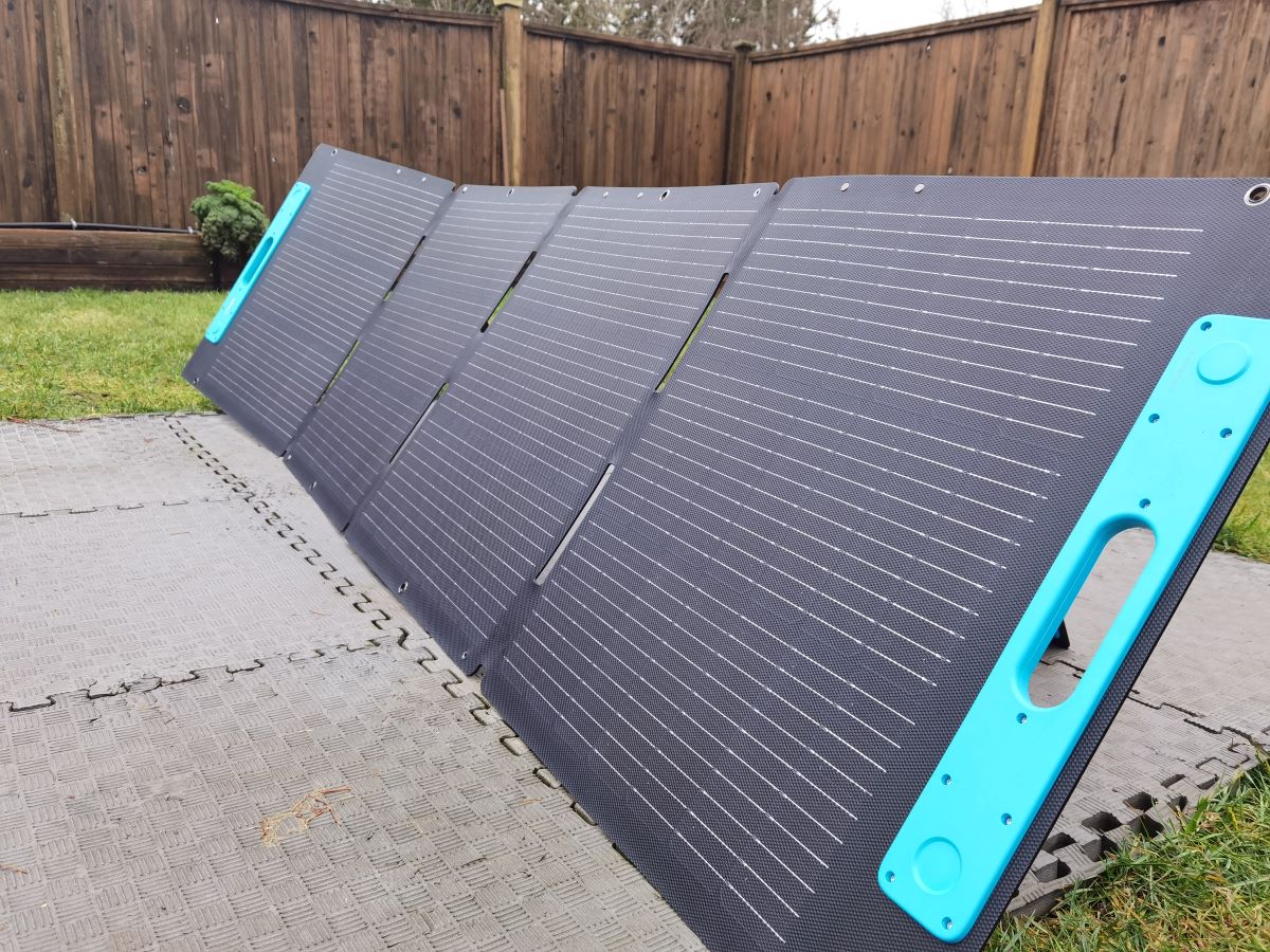 Anker 531 Foldable Solar Panel 