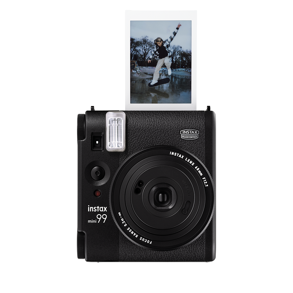Fujifilm launches “INSTAX mini 12”