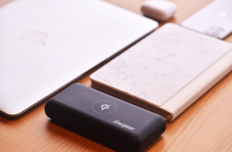 Can you bring a power bank on a plane?