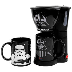 Star Wars Single Serve Coffee Maker with 2 Coffee Cups