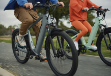 Legs riding the Velotric Dosicover eBike