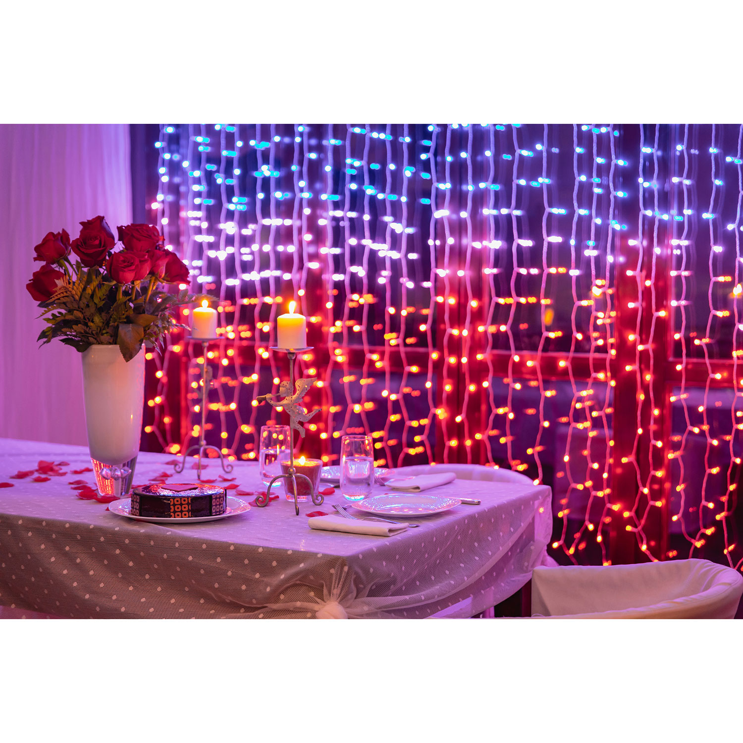 Twinkly smart curtain lights