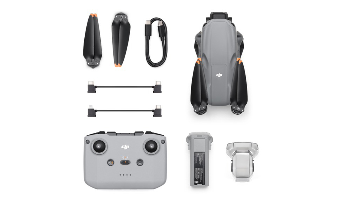 DJI Air 3S standard kit.