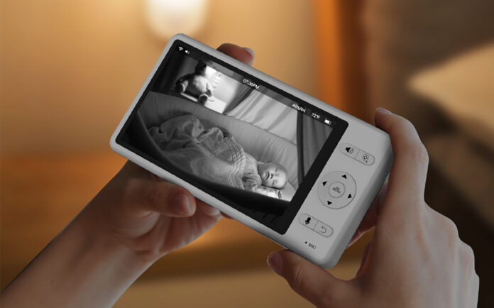 WUUK video baby monitor