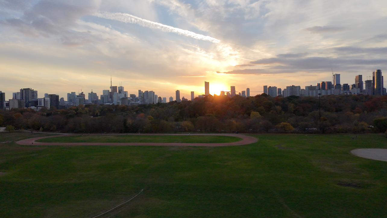 Example photo of a sunset taken by DJI Neo drone.